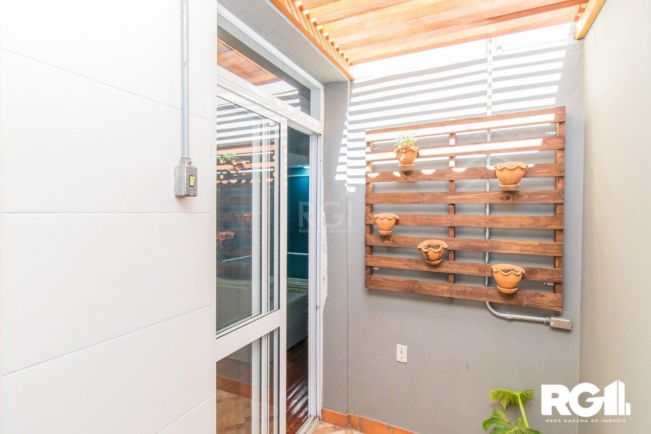 Apartamento à venda com 2 quartos, 65m² - Foto 2
