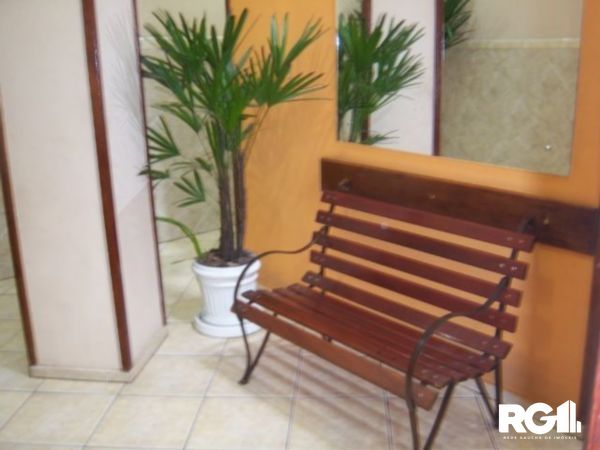 Apartamento à venda com 1 quarto, 28m² - Foto 2