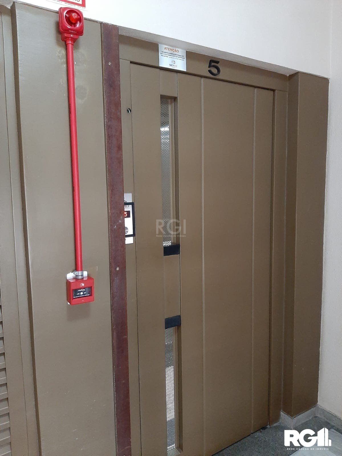 Apartamento à venda com 1 quarto, 43m² - Foto 11