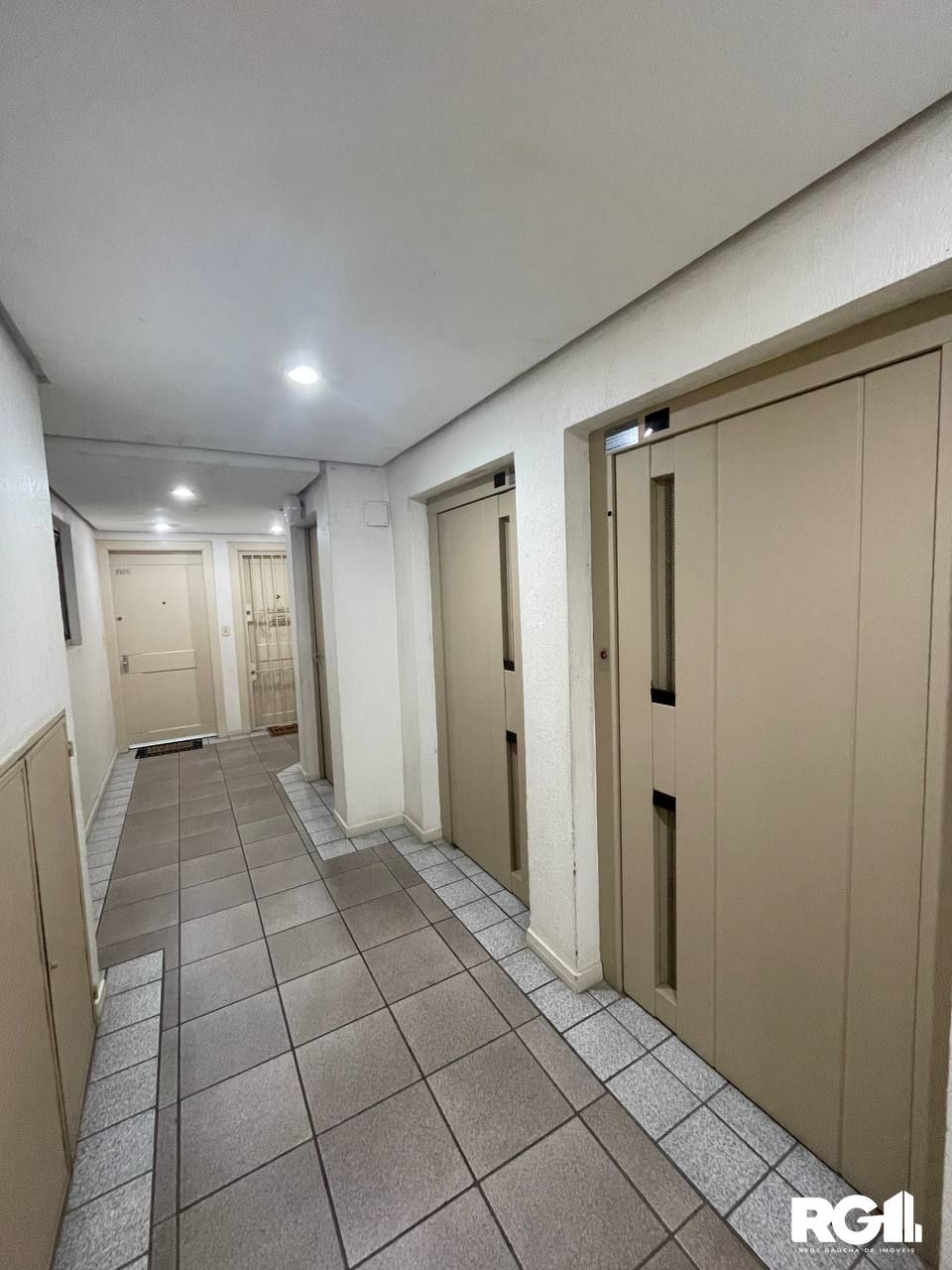 Apartamento à venda com 3 quartos, 84m² - Foto 25