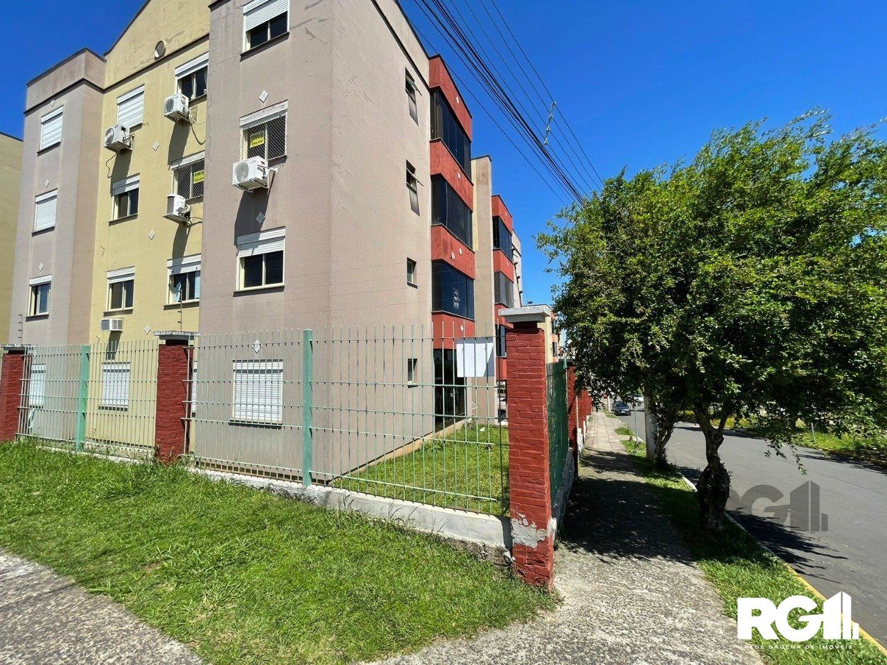 Apartamento à venda com 2 quartos, 57m² - Foto 2