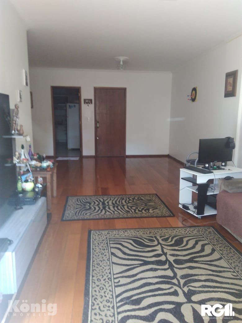 Apartamento à venda com 3 quartos, 124m² - Foto 1