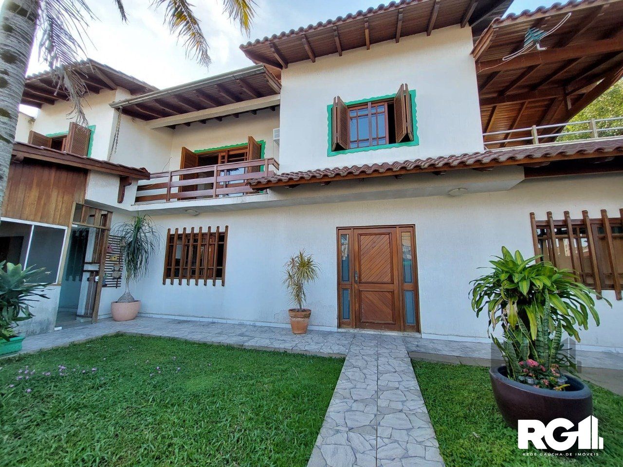 Sobrado à venda com 2 quartos, 191m² - Foto 1