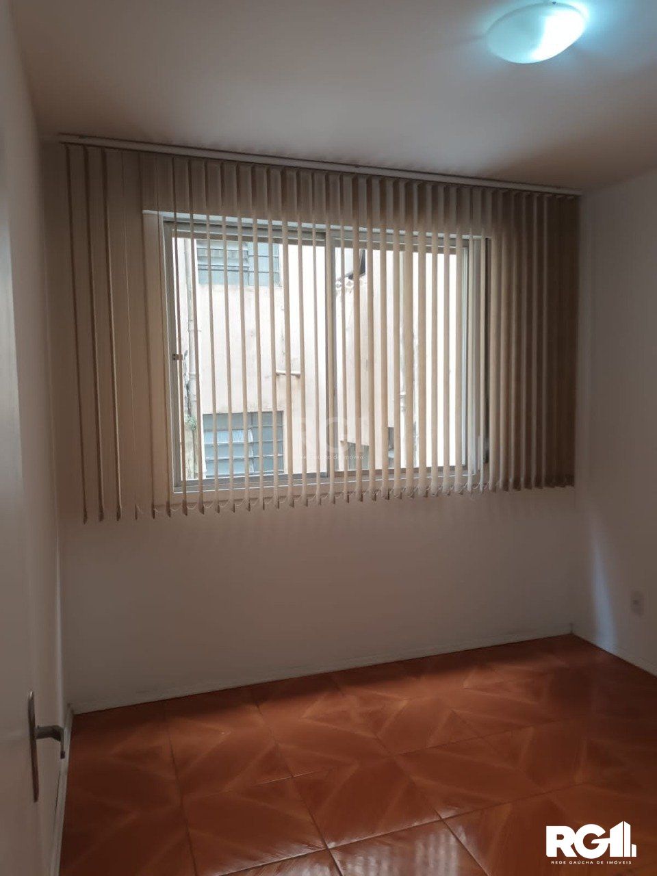 Apartamento à venda com 2 quartos, 70m² - Foto 6