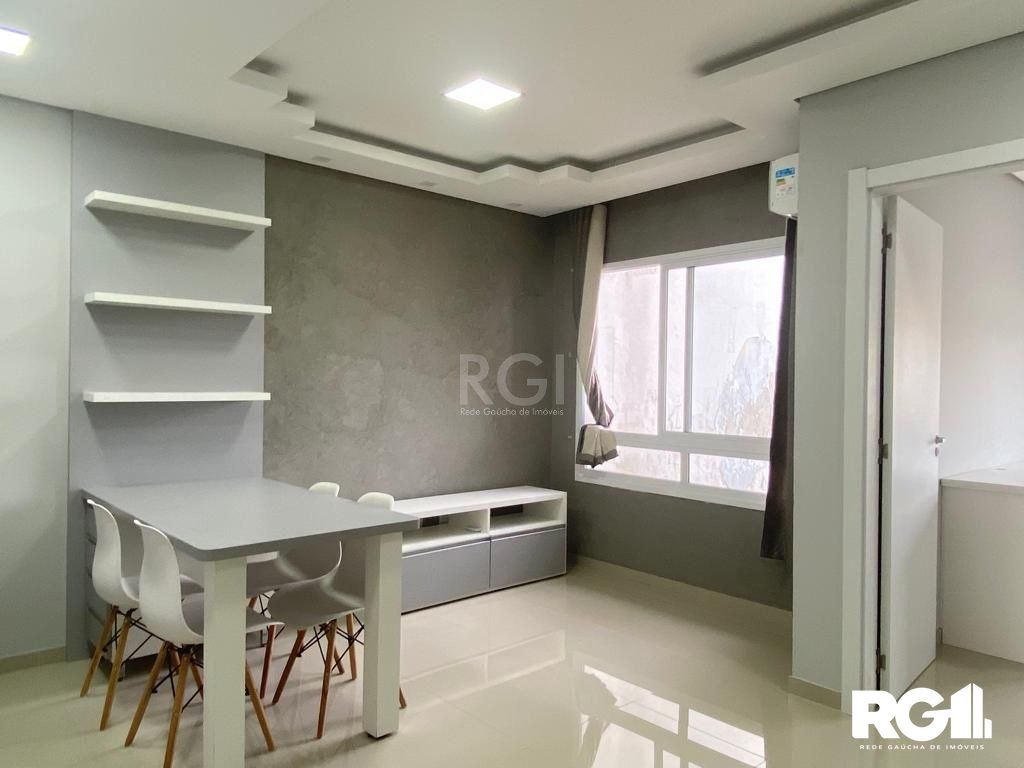 Apartamento à venda com 2 quartos, 77m² - Foto 4