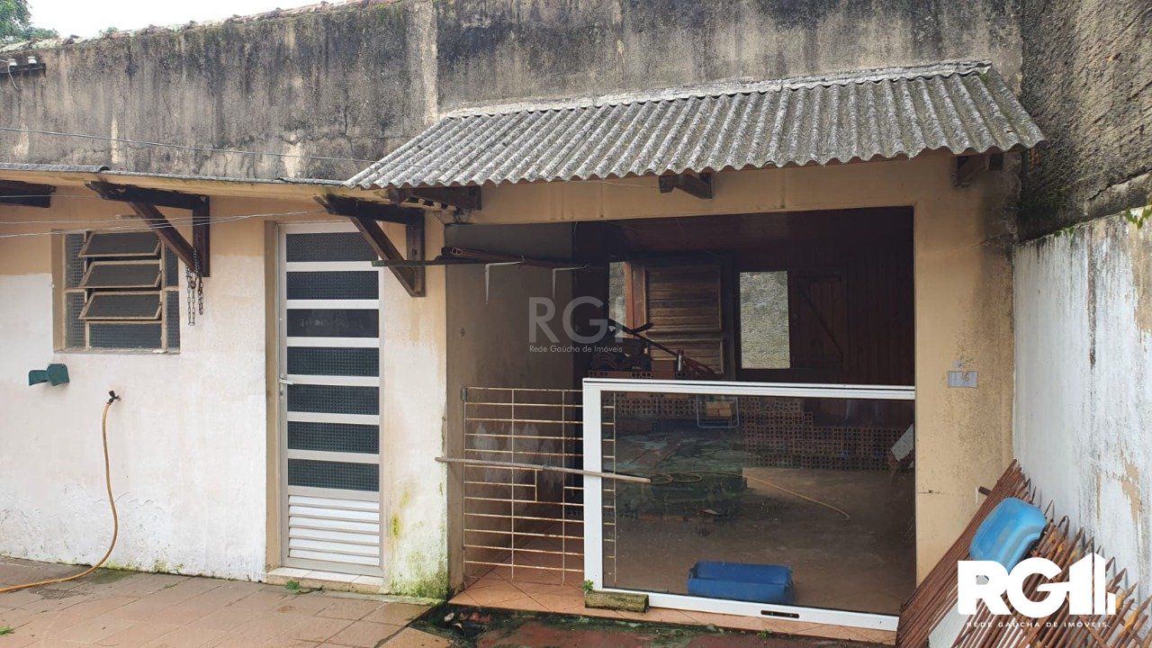 Casa à venda com 2 quartos, 58m² - Foto 9
