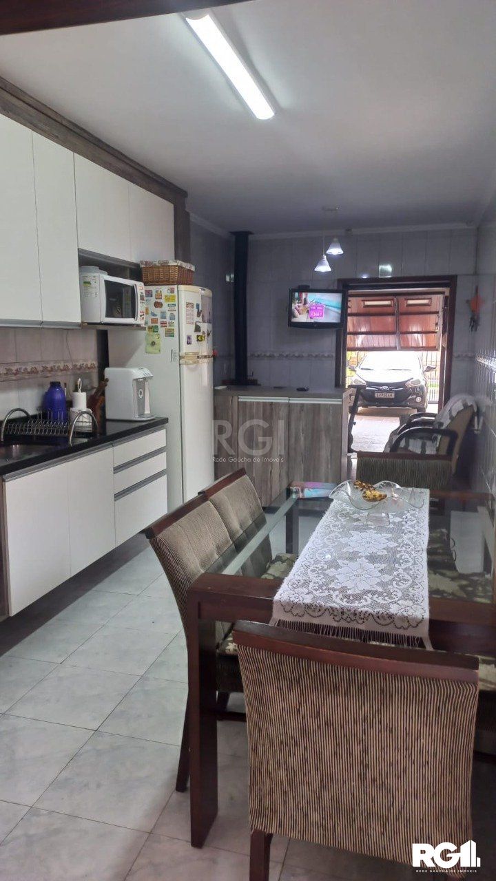 Casa à venda com 3 quartos, 135m² - Foto 8