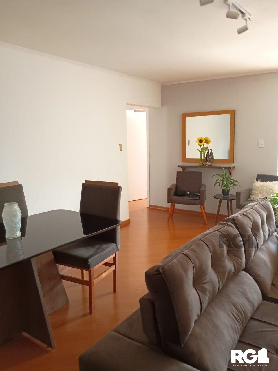 Apartamento à venda com 3 quartos, 137m² - Foto 4