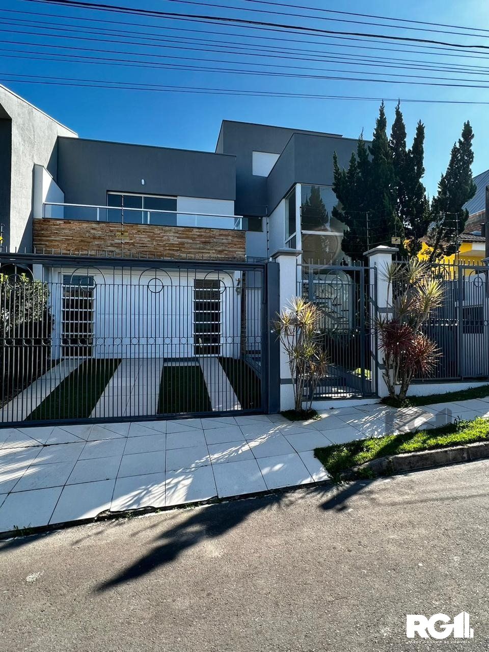 Sobrado à venda com 3 quartos, 189m² - Foto 2