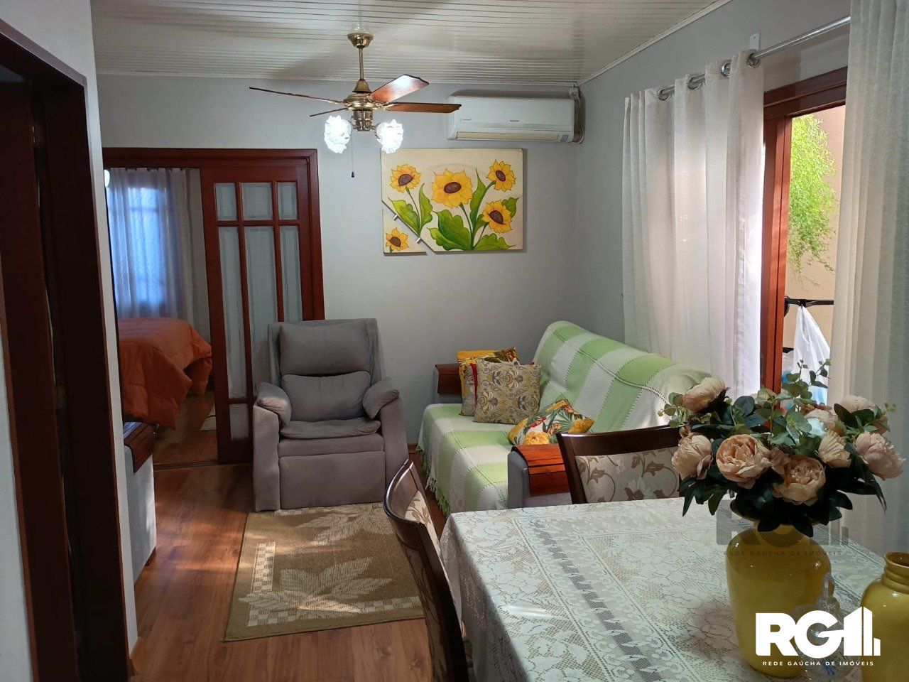 Casa à venda com 2 quartos, 49m² - Foto 6
