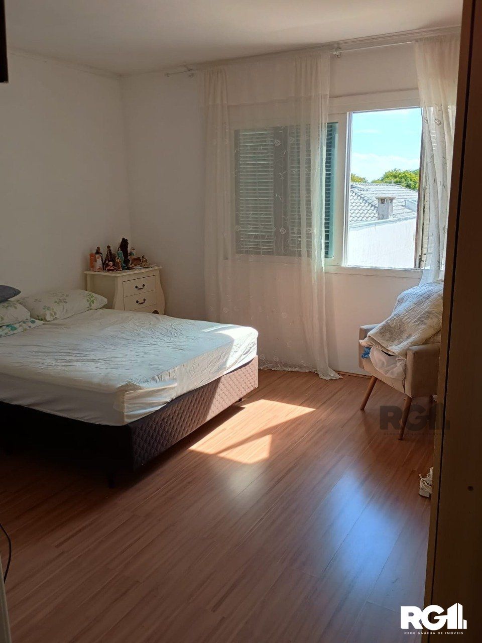 Apartamento à venda com 3 quartos, 137m² - Foto 9