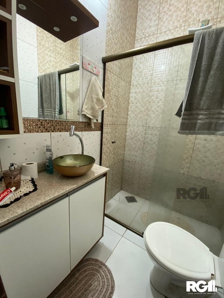 Casa à venda com 2 quartos, 70m² - Foto 5