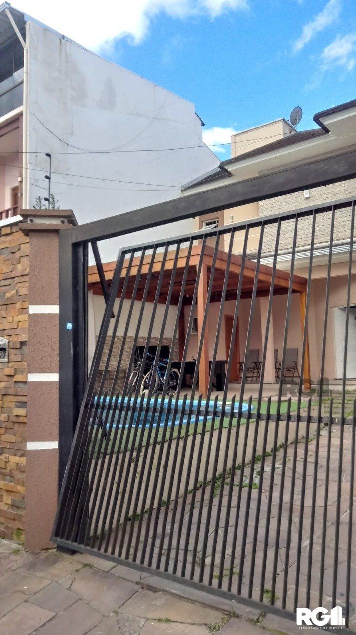 Sobrado à venda com 3 quartos, 172m² - Foto 2