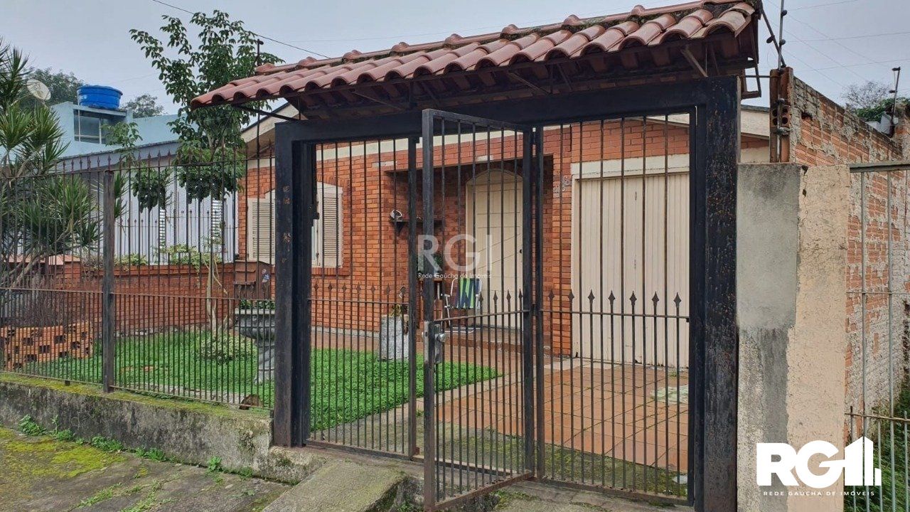 Casa à venda com 2 quartos, 58m² - Foto 2