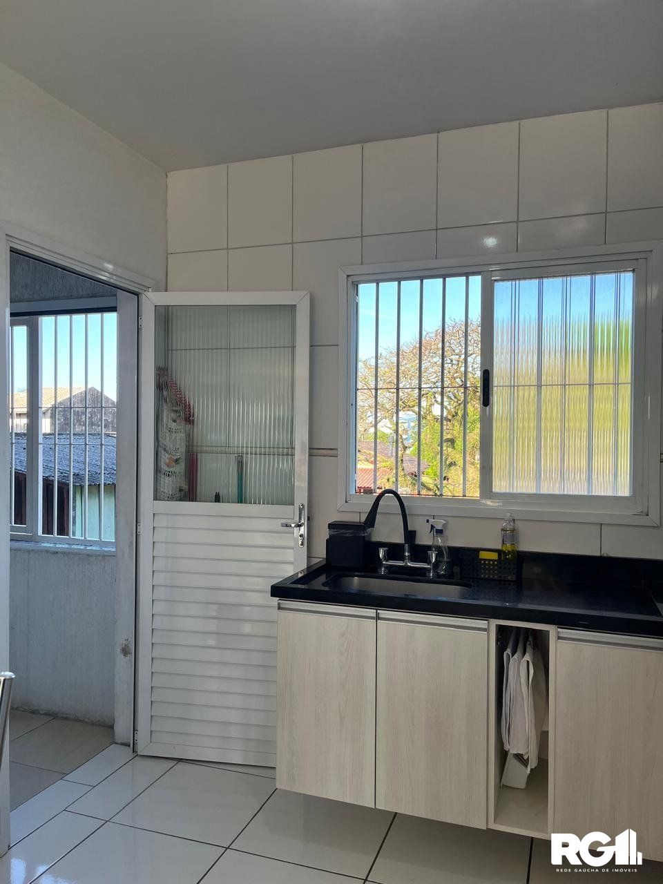 Apartamento à venda com 2 quartos, 67m² - Foto 19