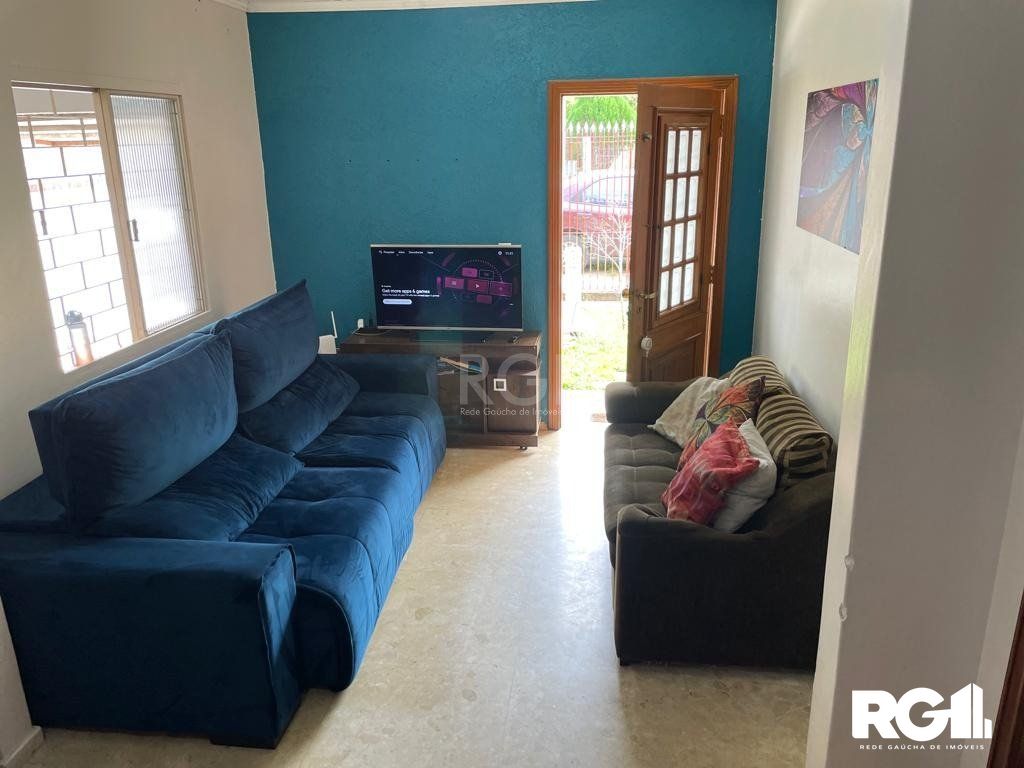 Casa à venda com 3 quartos, 78m² - Foto 2