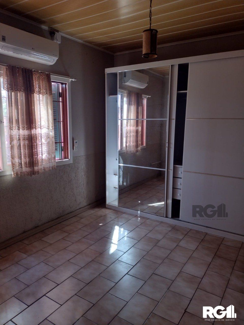 Casa à venda com 3 quartos, 126m² - Foto 8
