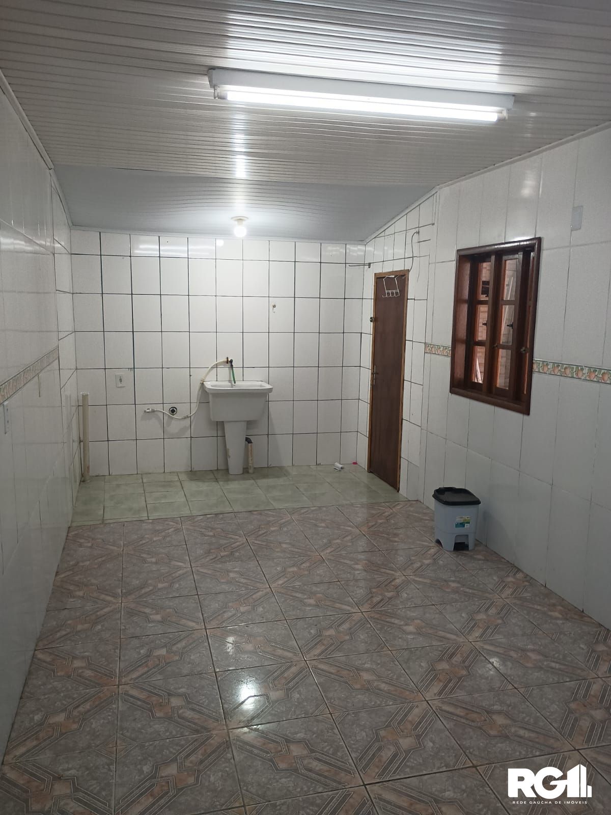 Casa à venda com 2 quartos, 49m² - Foto 10