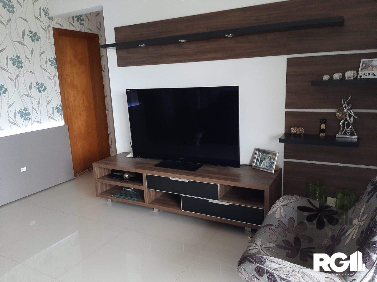 Apartamento à venda com 2 quartos, 87m² - Foto 4