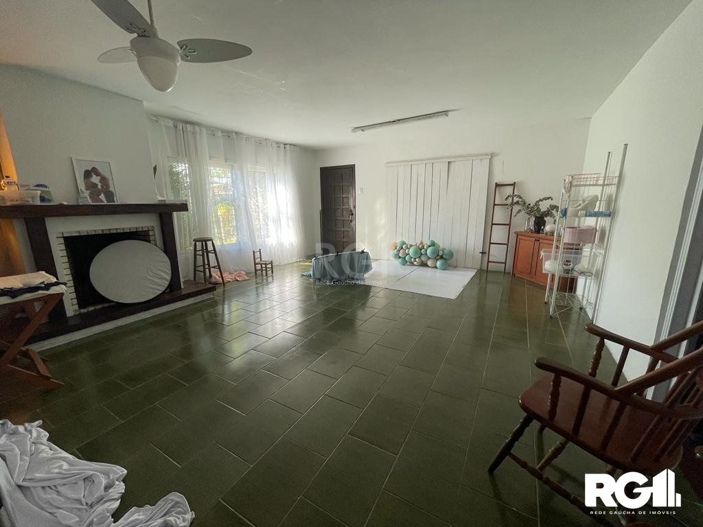 Casa à venda com 5 quartos, 400m² - Foto 2