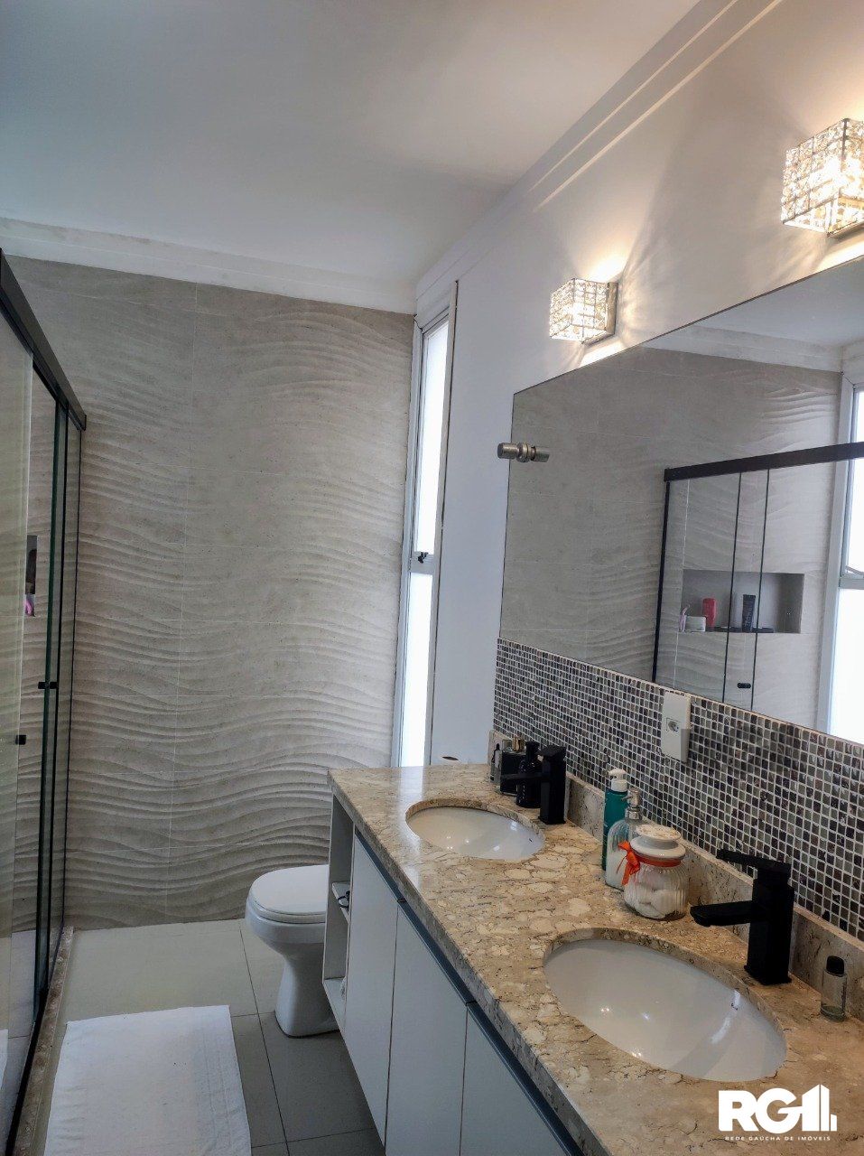Casa de Condomínio à venda com 3 quartos, 196m² - Foto 11