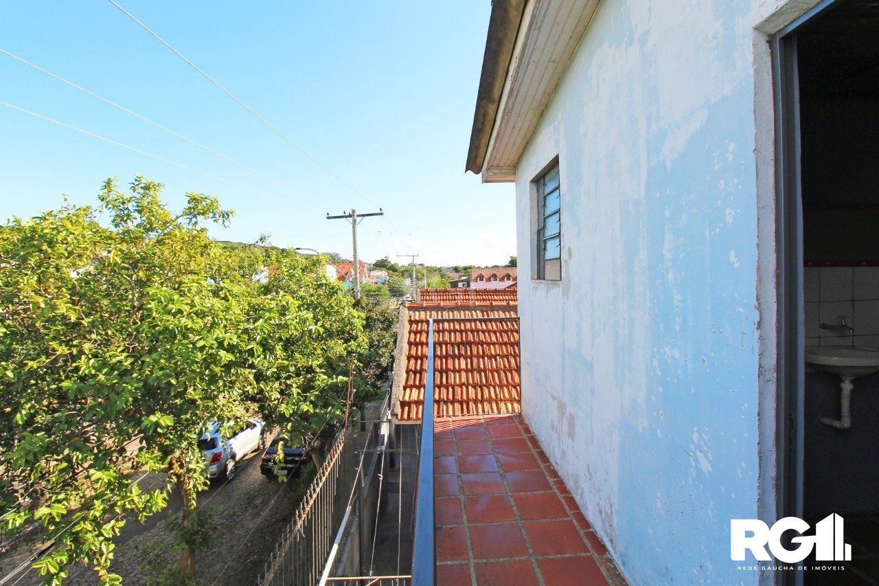 Casa à venda com 5 quartos, 74m² - Foto 7