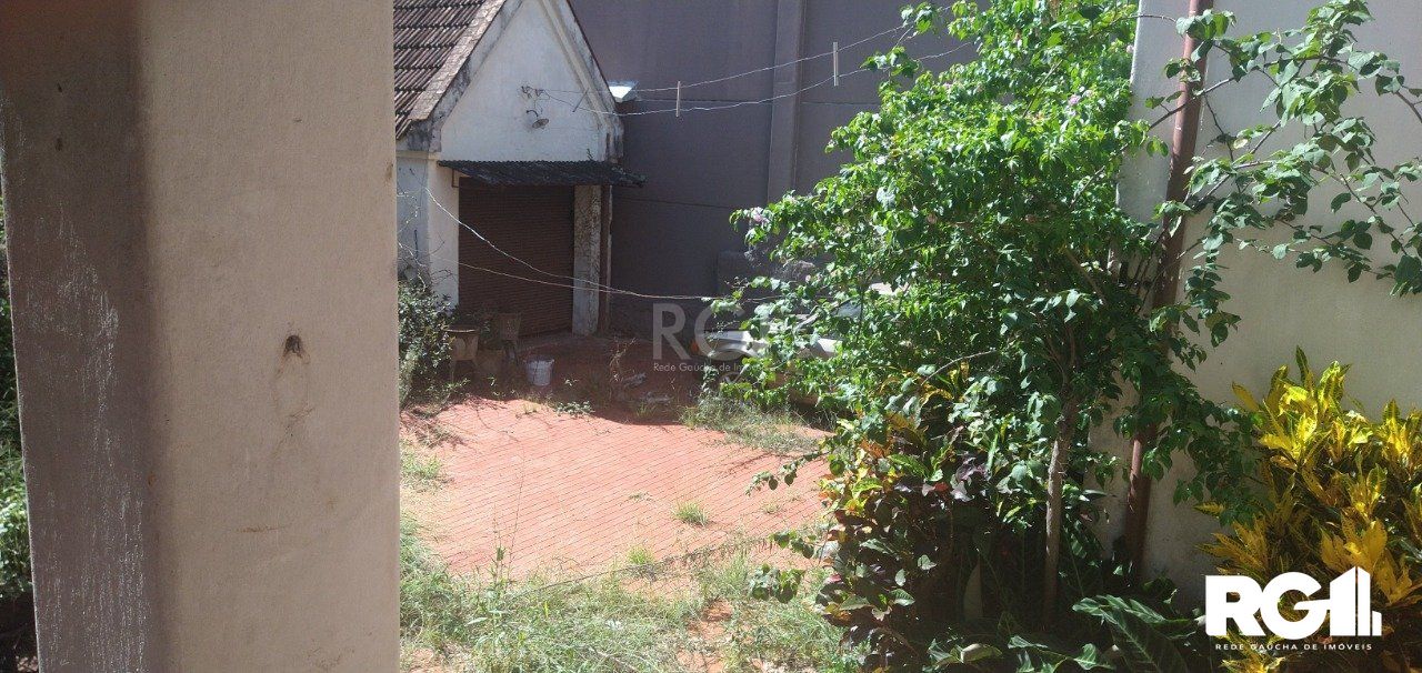 Casa à venda com 4 quartos, 201m² - Foto 30