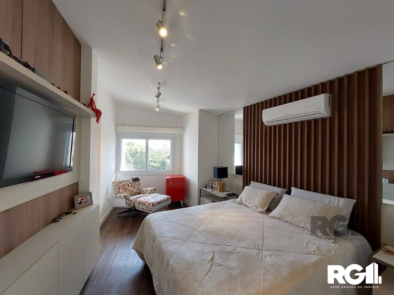 Casa de Condomínio à venda com 3 quartos, 296m² - Foto 39