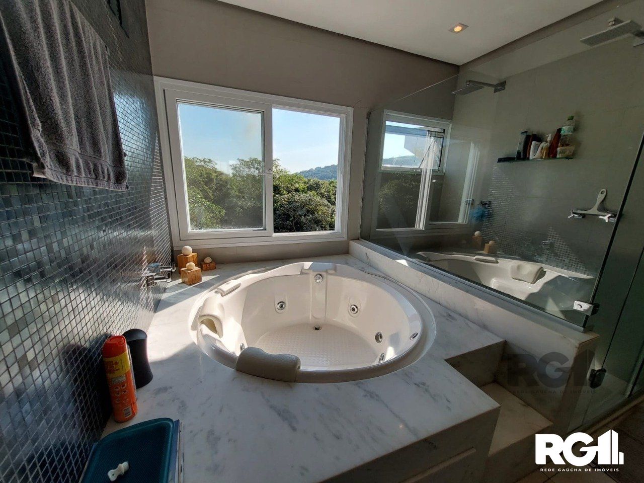 Casa de Condomínio à venda com 3 quartos, 296m² - Foto 19