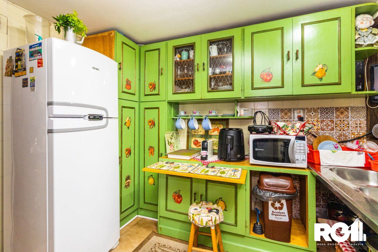 Casa de Condomínio à venda com 4 quartos, 231m² - Foto 32