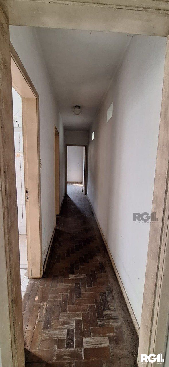 Casa à venda com 4 quartos, 211m² - Foto 19