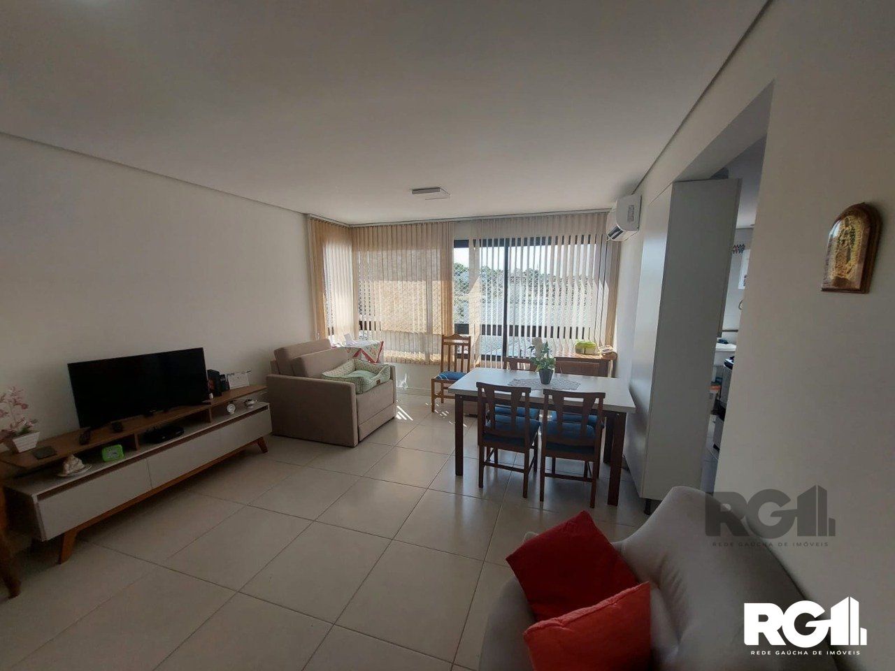 Apartamento à venda com 2 quartos, 67m² - Foto 14