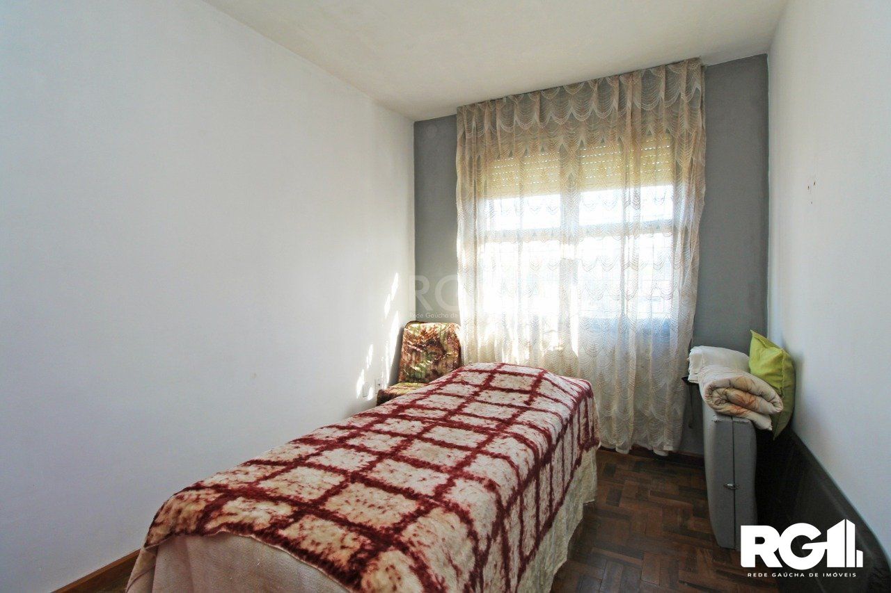 Casa à venda com 5 quartos, 74m² - Foto 15