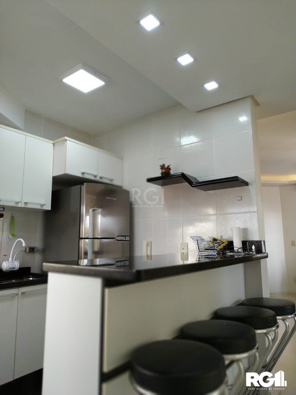 Apartamento à venda com 2 quartos, 61m² - Foto 20