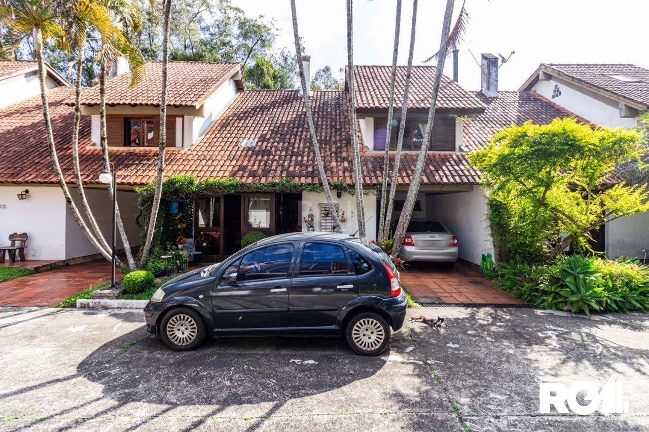 Casa de Condomínio à venda com 4 quartos, 231m² - Foto 44