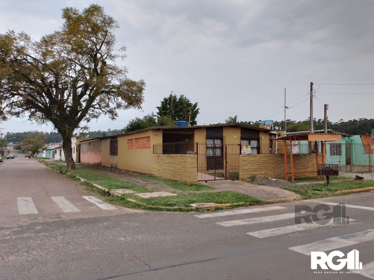 Casa à venda com 3 quartos, 120m² - Foto 4