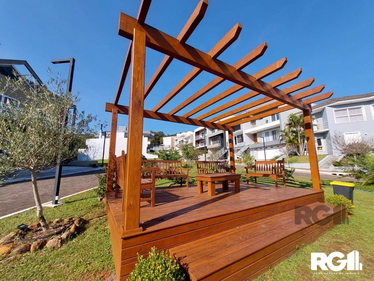 Casa de Condomínio à venda com 3 quartos, 296m² - Foto 52