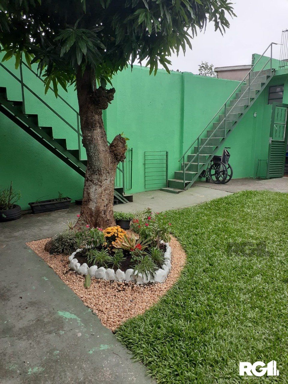 Casa à venda com 4 quartos, 183m² - Foto 3