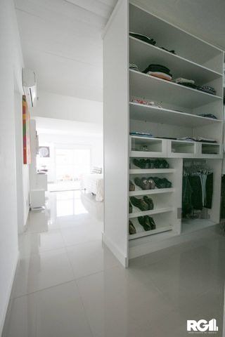 Casa à venda com 3 quartos, 184m² - Foto 18