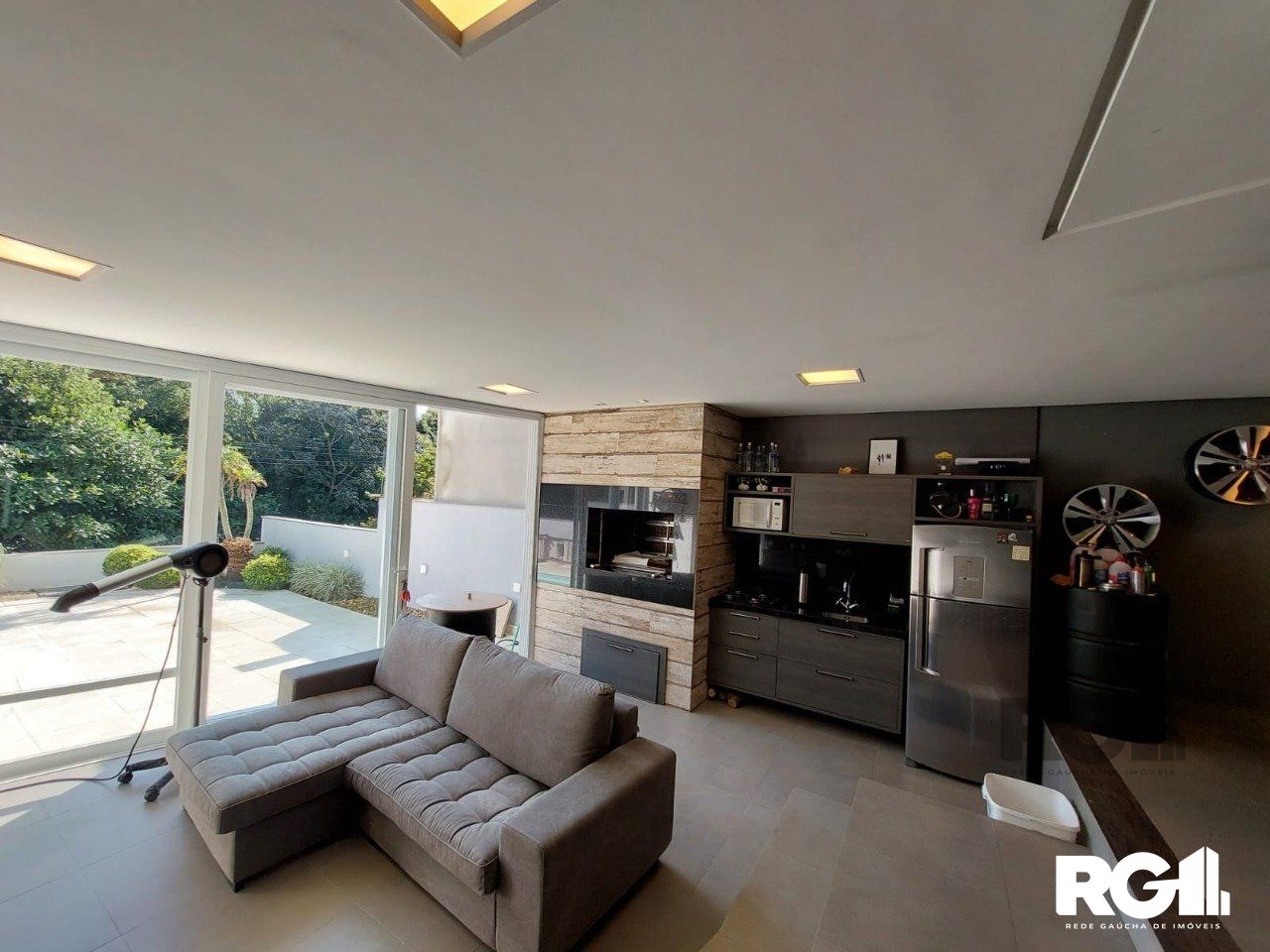 Casa de Condomínio à venda com 3 quartos, 296m² - Foto 4