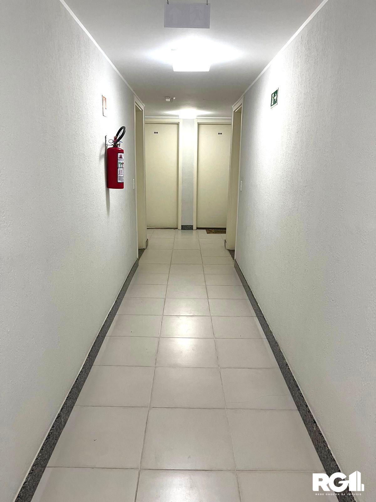Apartamento à venda com 2 quartos, 47m² - Foto 20