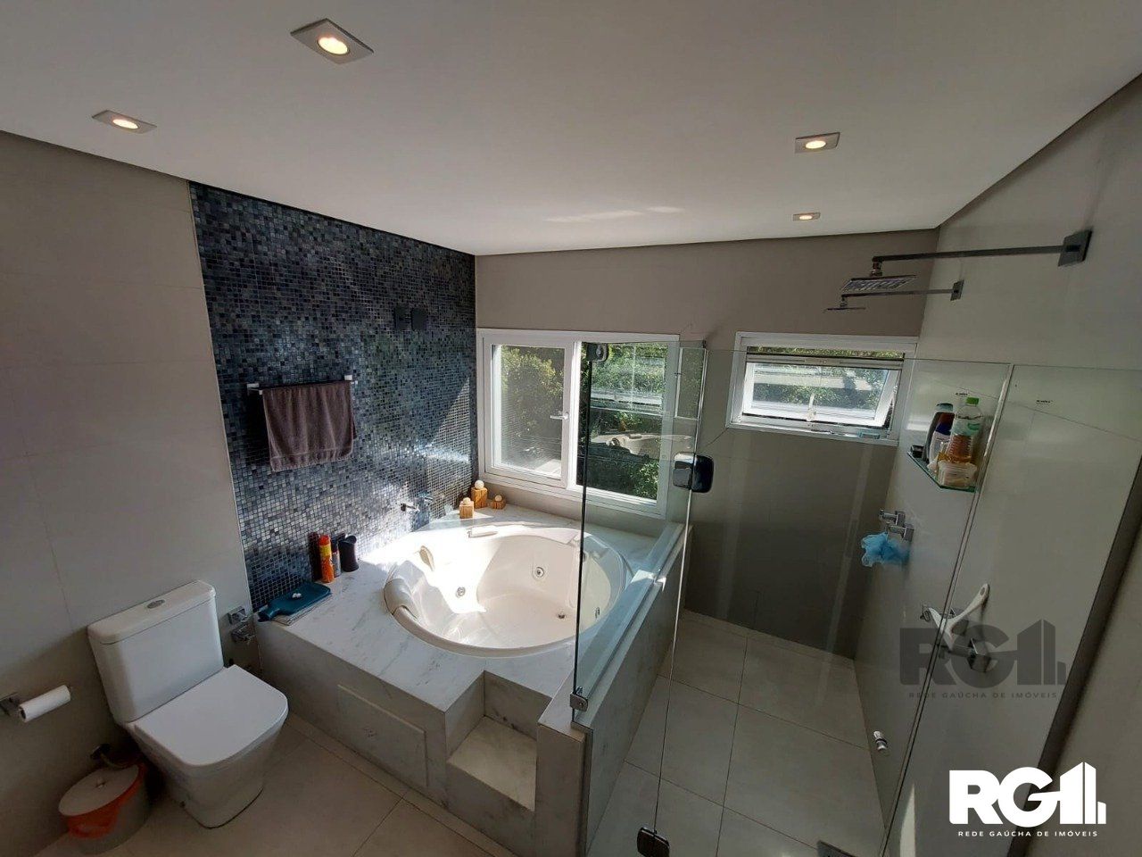 Casa de Condomínio à venda com 3 quartos, 296m² - Foto 41