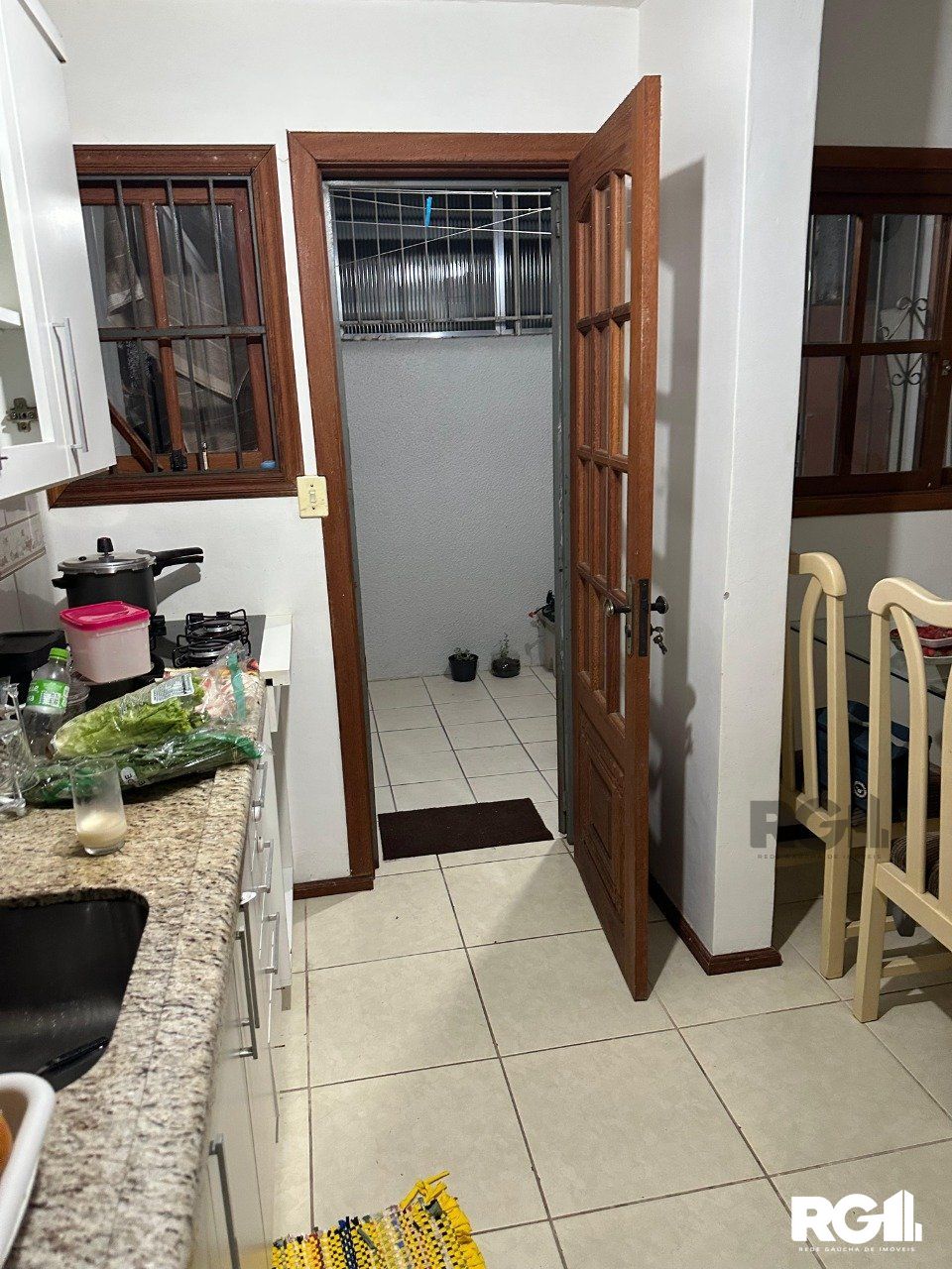 Apartamento à venda com 2 quartos, 62m² - Foto 6