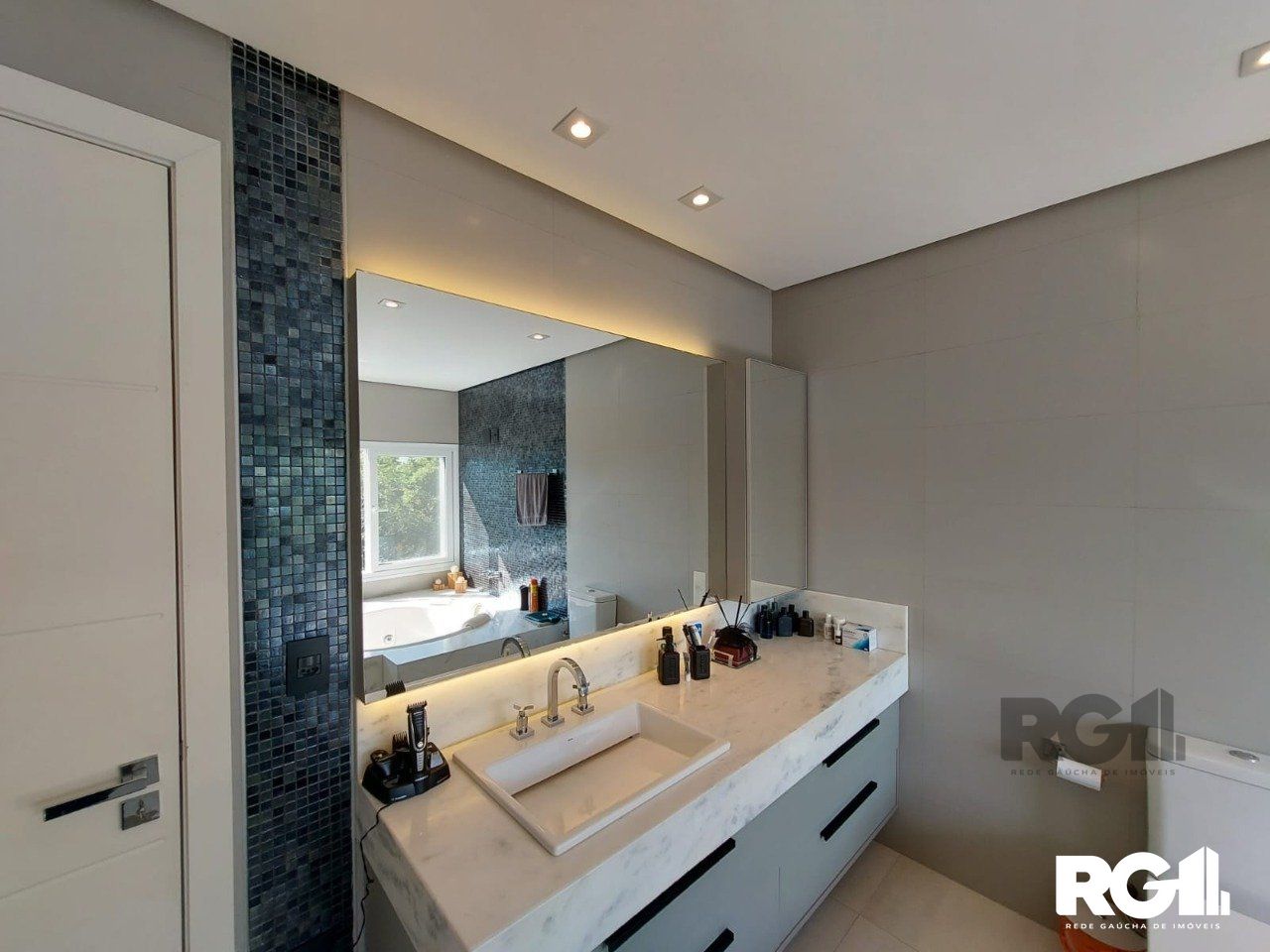 Casa de Condomínio à venda com 3 quartos, 296m² - Foto 37