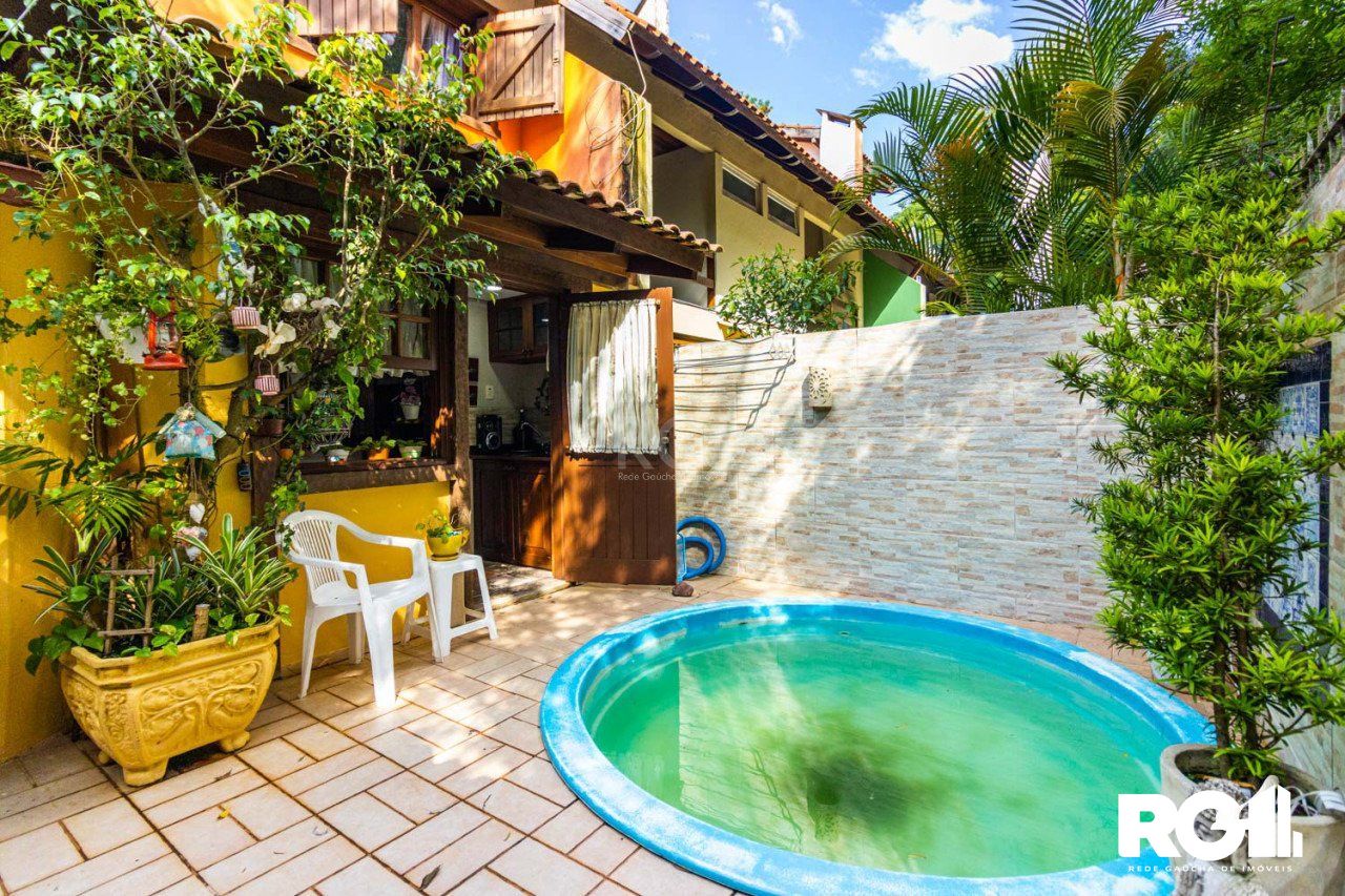 Casa de Condomínio à venda com 4 quartos, 231m² - Foto 40