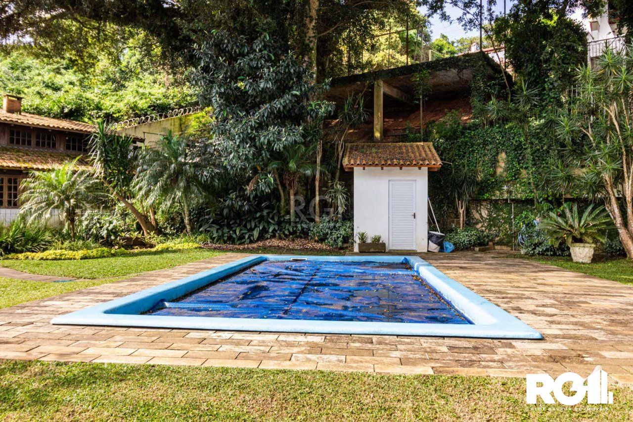 Casa de Condomínio à venda com 4 quartos, 231m² - Foto 46