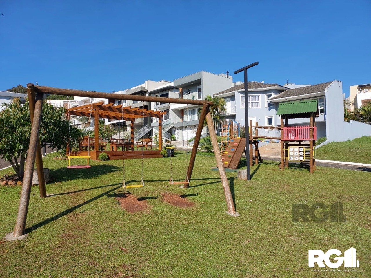 Casa de Condomínio à venda com 3 quartos, 296m² - Foto 56