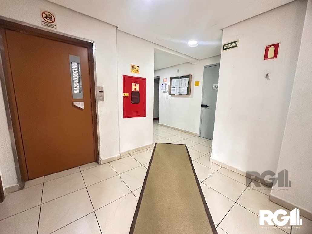 Apartamento à venda com 2 quartos, 59m² - Foto 33