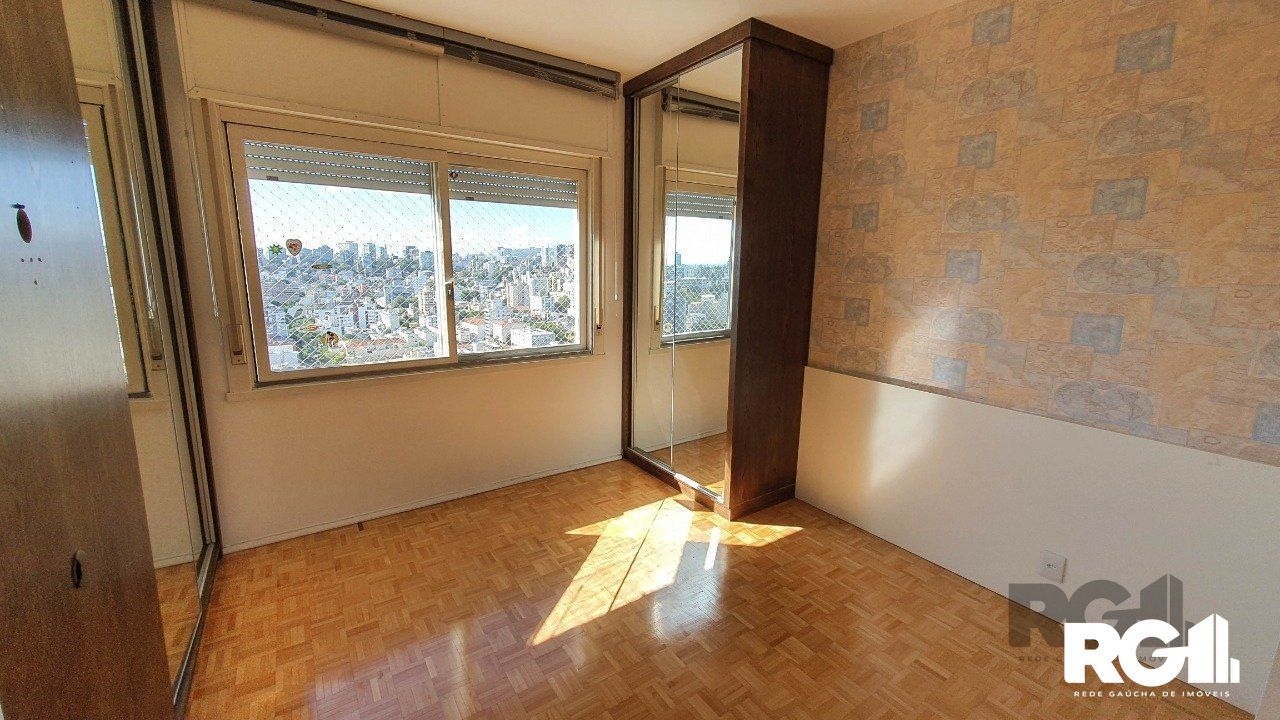 Apartamento à venda com 4 quartos, 167m² - Foto 6