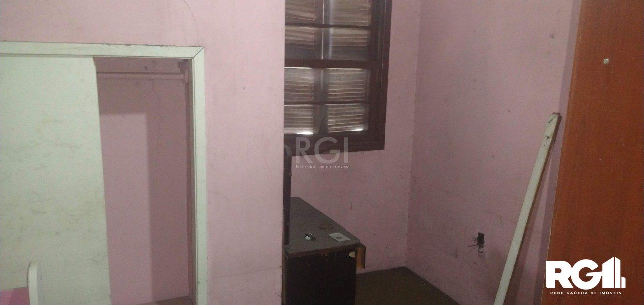 Casa à venda com 4 quartos, 201m² - Foto 9